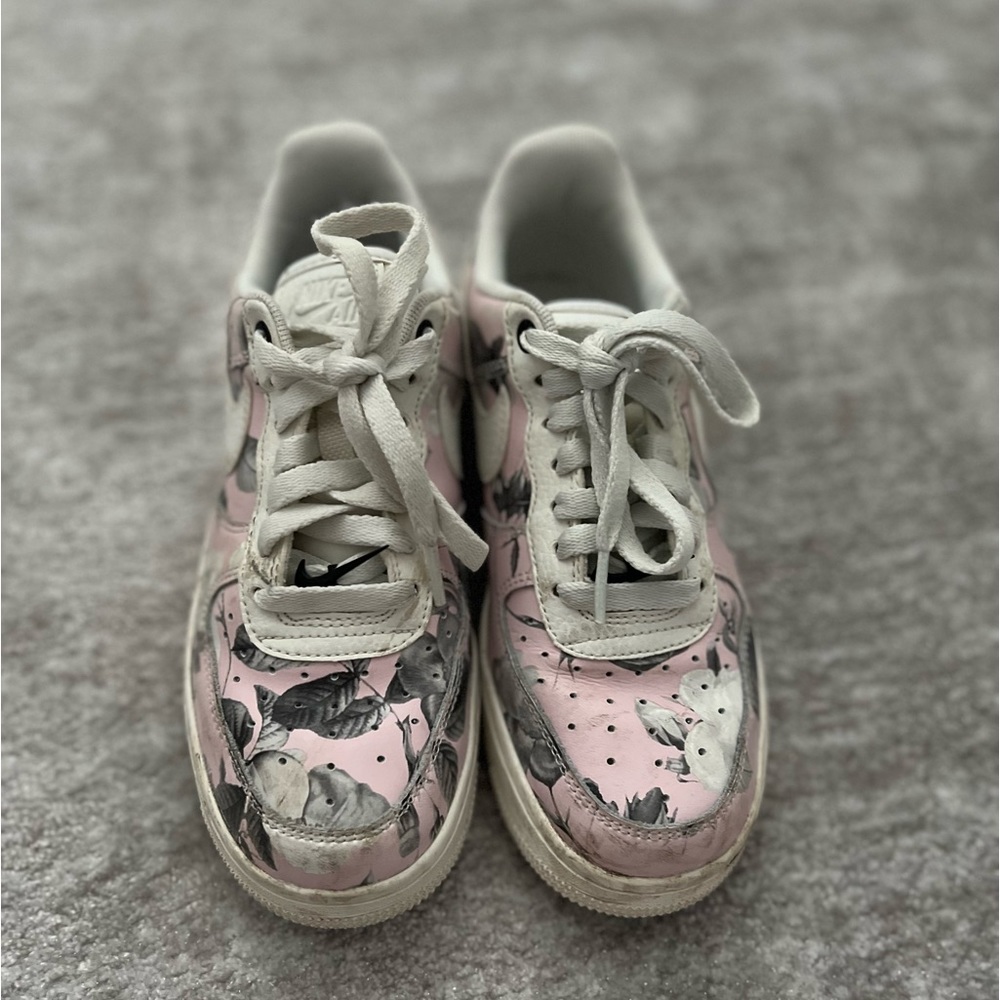 Nike Air Force Limited Edition